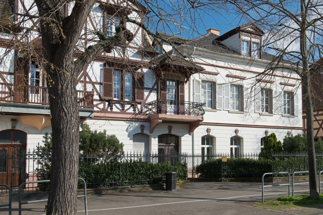 קולמר " Mademoiselle " 17 Boulevard Du Champ De Mars מראה חיצוני תמונה